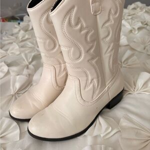Women's Cream Western Boots